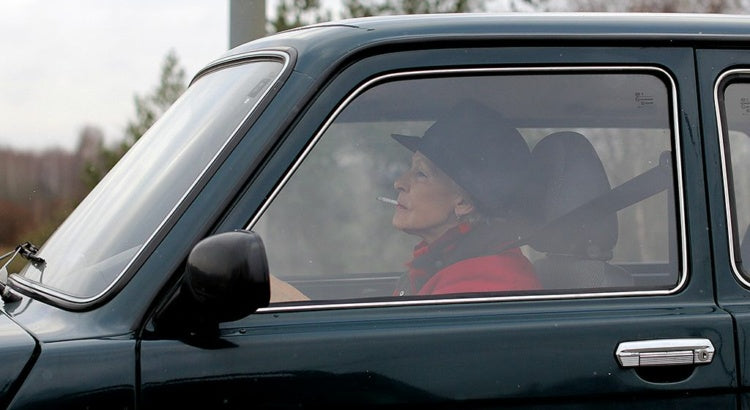 Comment se débarrasser de l'odeur de cigarette chez soi ou dans sa voiture ?